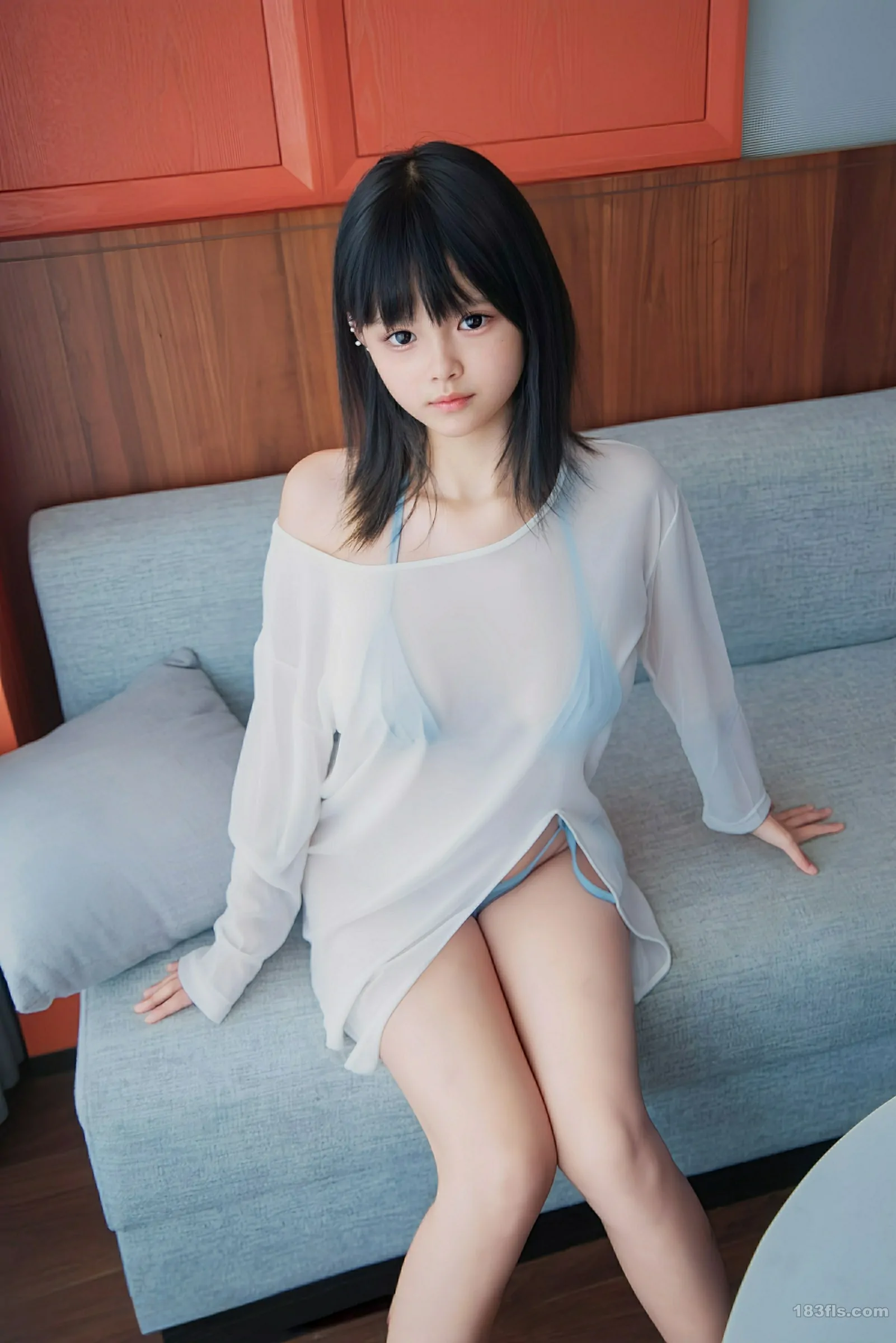 [XIUREN秀人网] 2025.08.15 No.10651 小泠-第2张图片-宅男套图吧