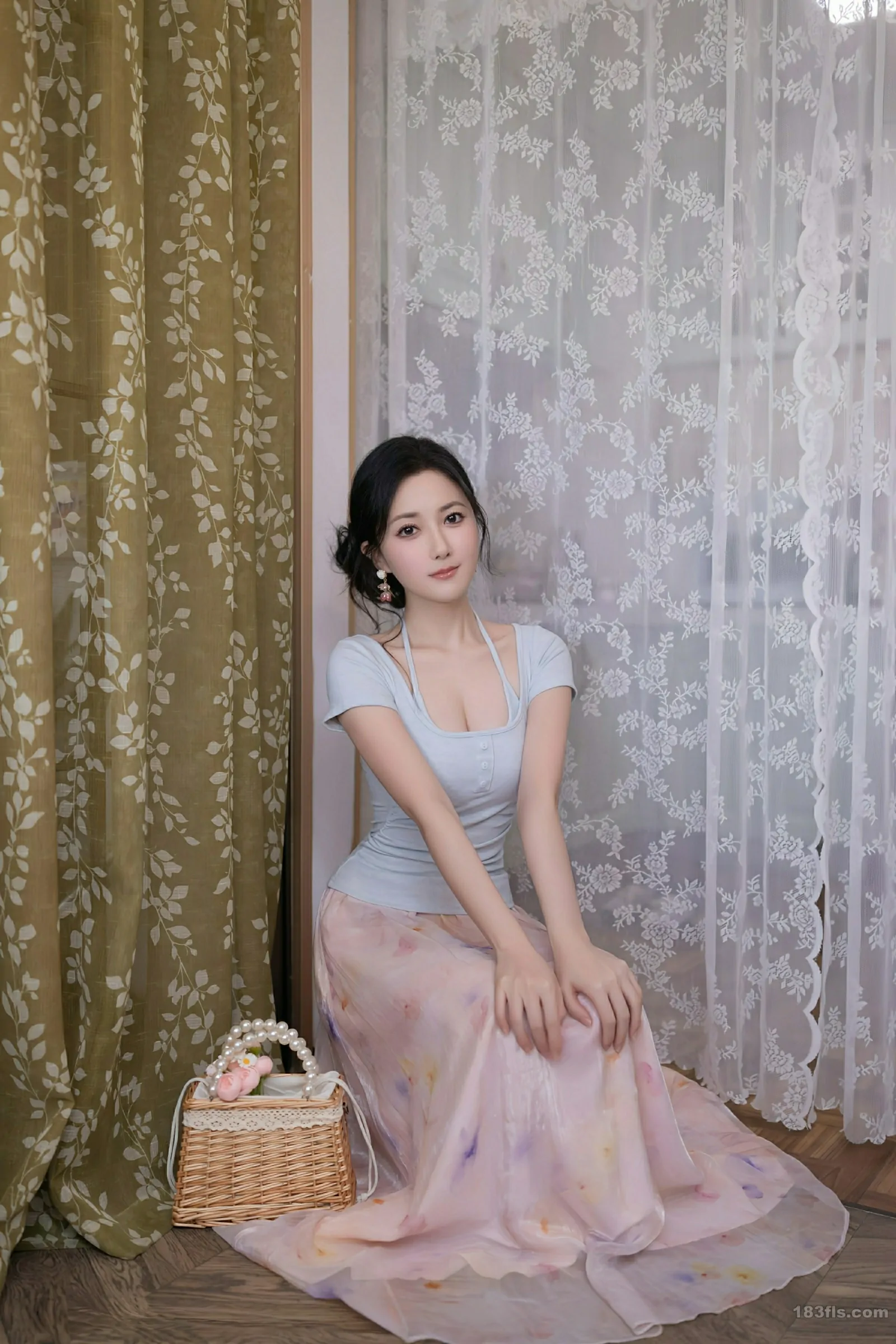 [XIUREN秀人网] 2025.08.15 No.10656 鱼子酱Fish-第4张图片-宅男套图吧