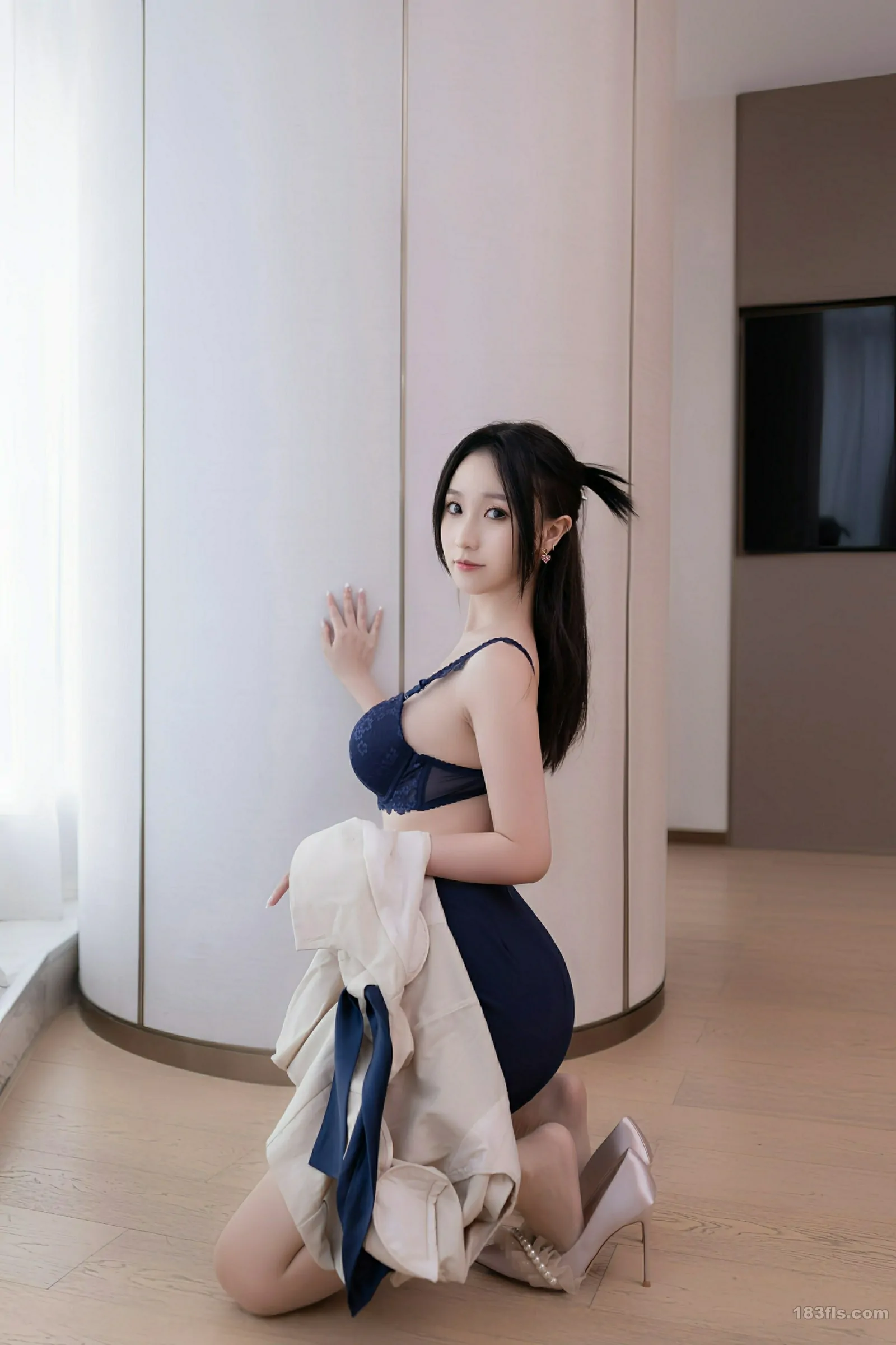 [XIUREN秀人网] 2025.08.27 No.10697 杏子Yada-第2张图片-宅男套图吧